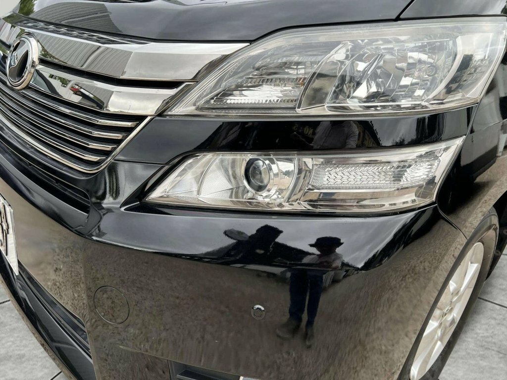 Toyota Vellfire Mpv Black #34