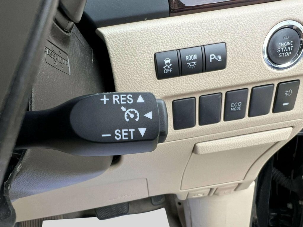 Toyota Vellfire Mpv Black #27
