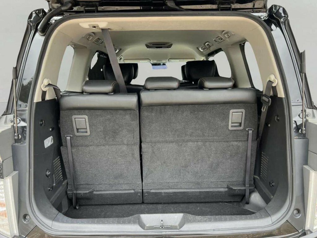 Nissan Elgrand  White #7