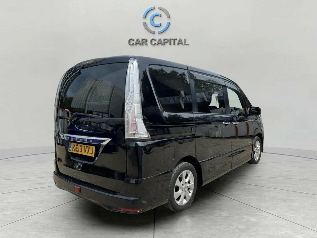 Nissan Serena Mpv Black #5