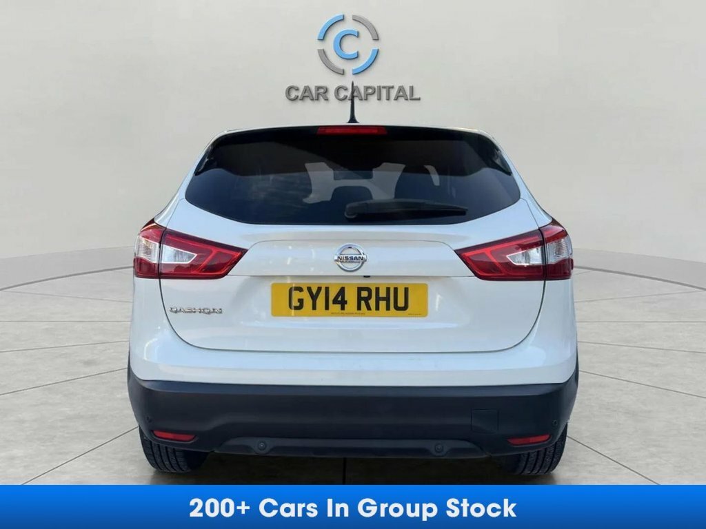 Nissan Qashqai 1.2L Acenta Premium White #6