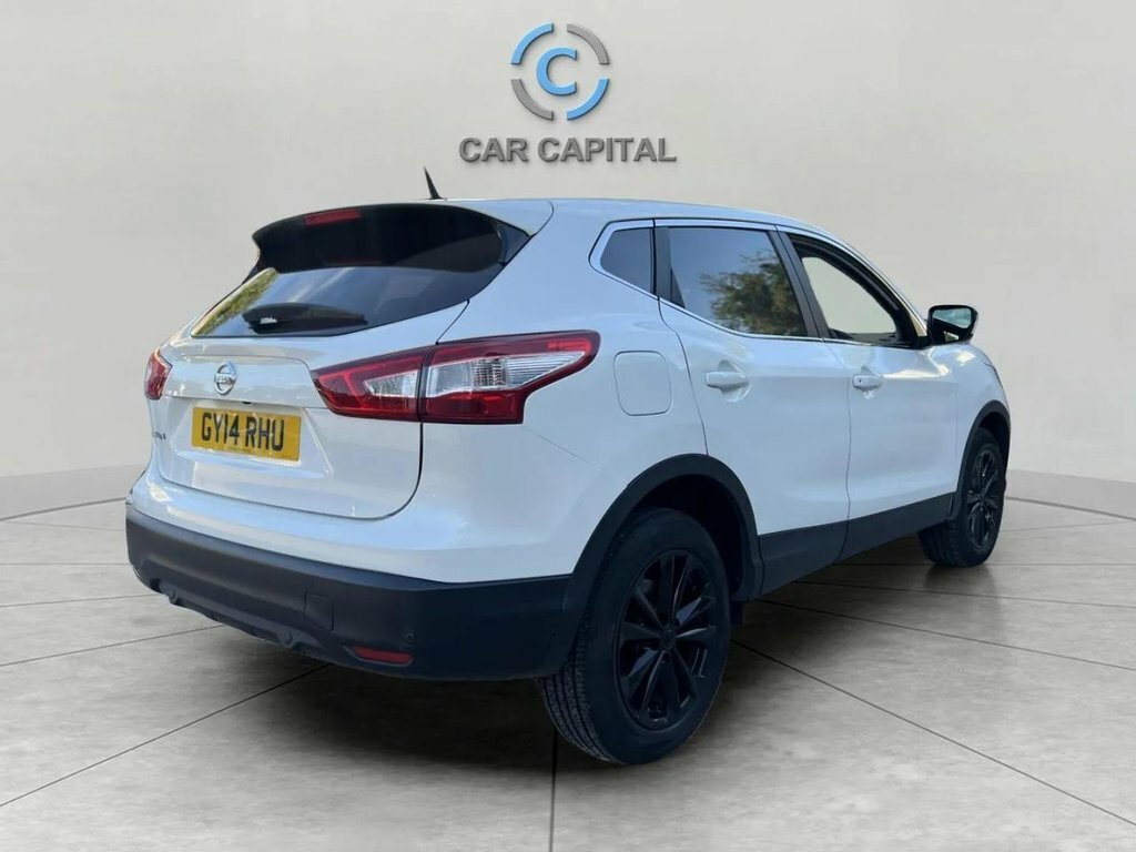 Nissan Qashqai 1.2L Acenta Premium White #5