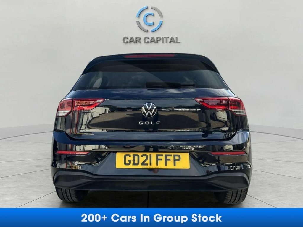 Volkswagen Golf 2L Life GD21FFP Black #6