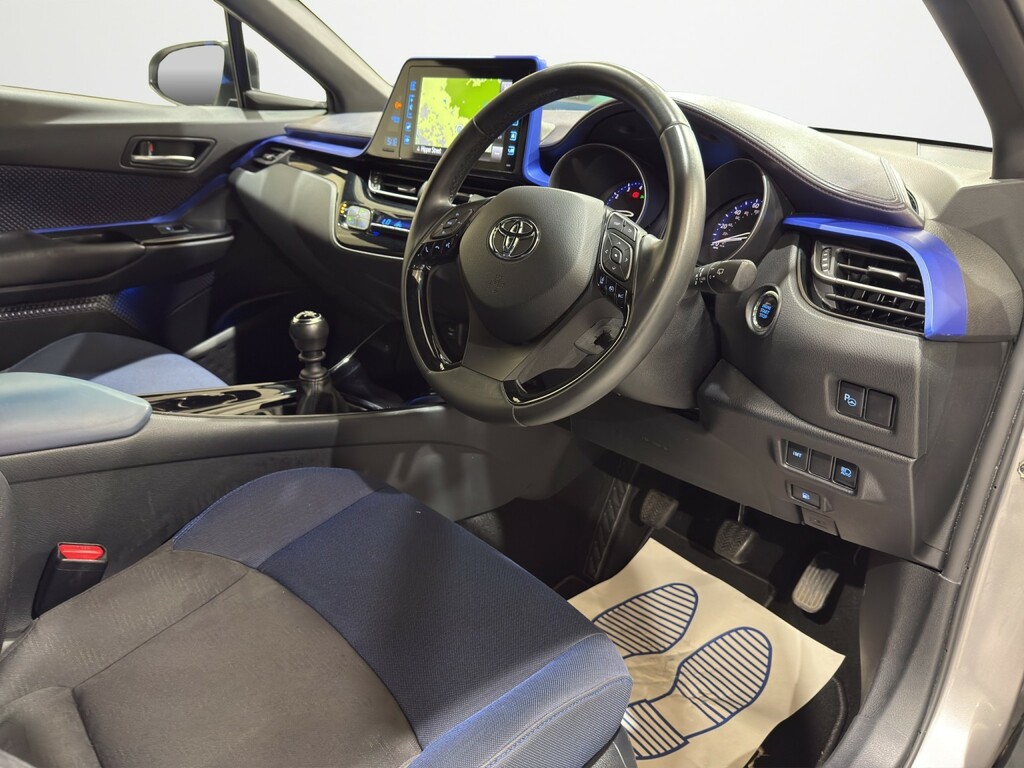 Toyota C-Hr 1.2 Vvt-i Dynamic Euro 6 Ss Silver #4