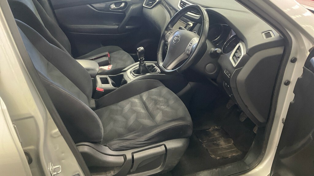 Nissan X-Trail 1.6L Acenta Black #11