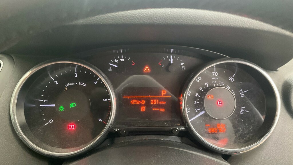 Peugeot 5008 1.6 E Blue #25