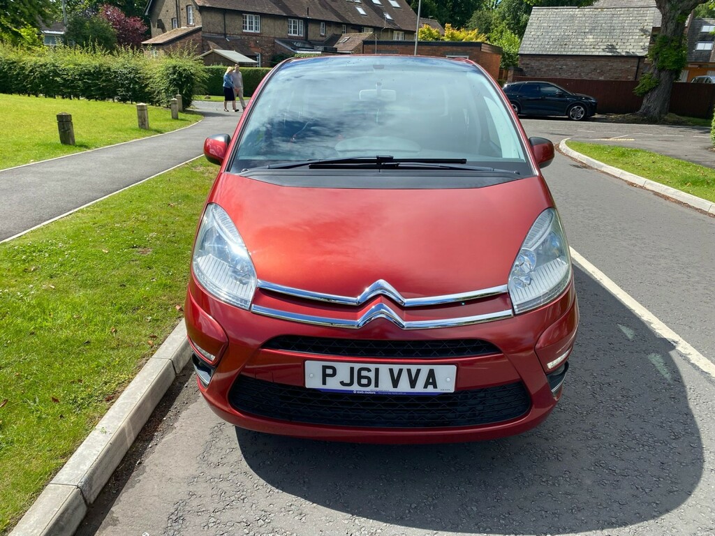Citroen C4 Picasso 1.6 Hdi Vtr Red #2