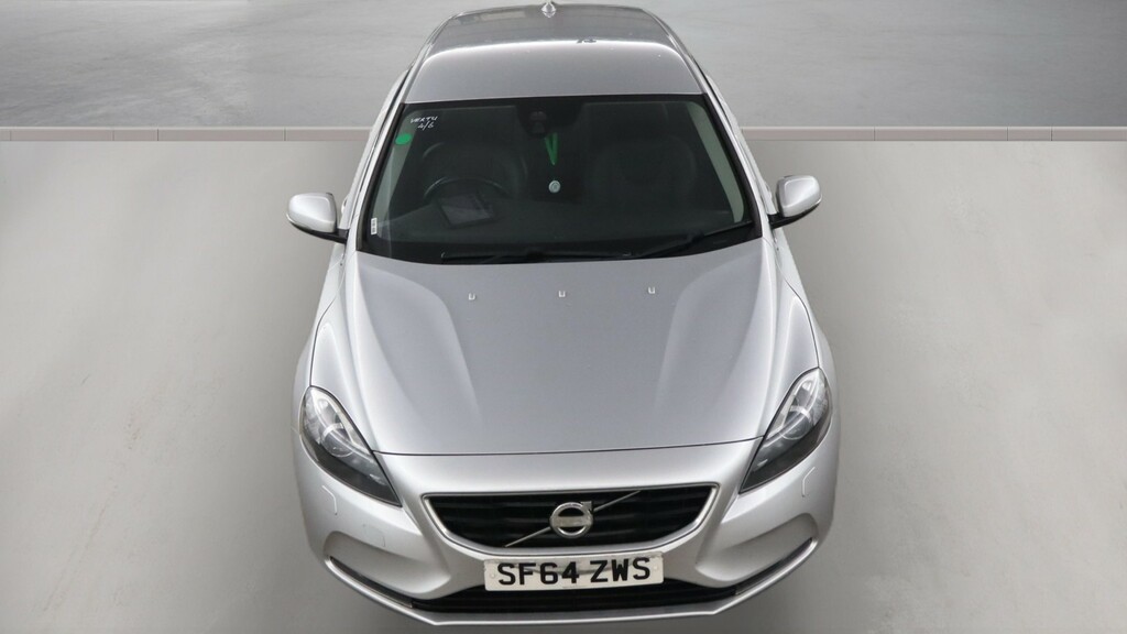Volvo V40 Hatchback 1.6 D2 R-design Euro 5 Ss 20146 White #18