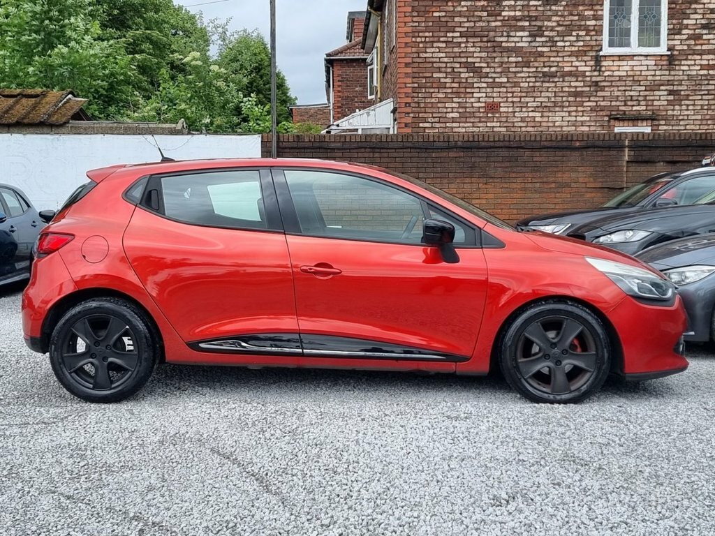 Renault Clio 0.9L Dynamique Medianav SG13UNJ Red #3