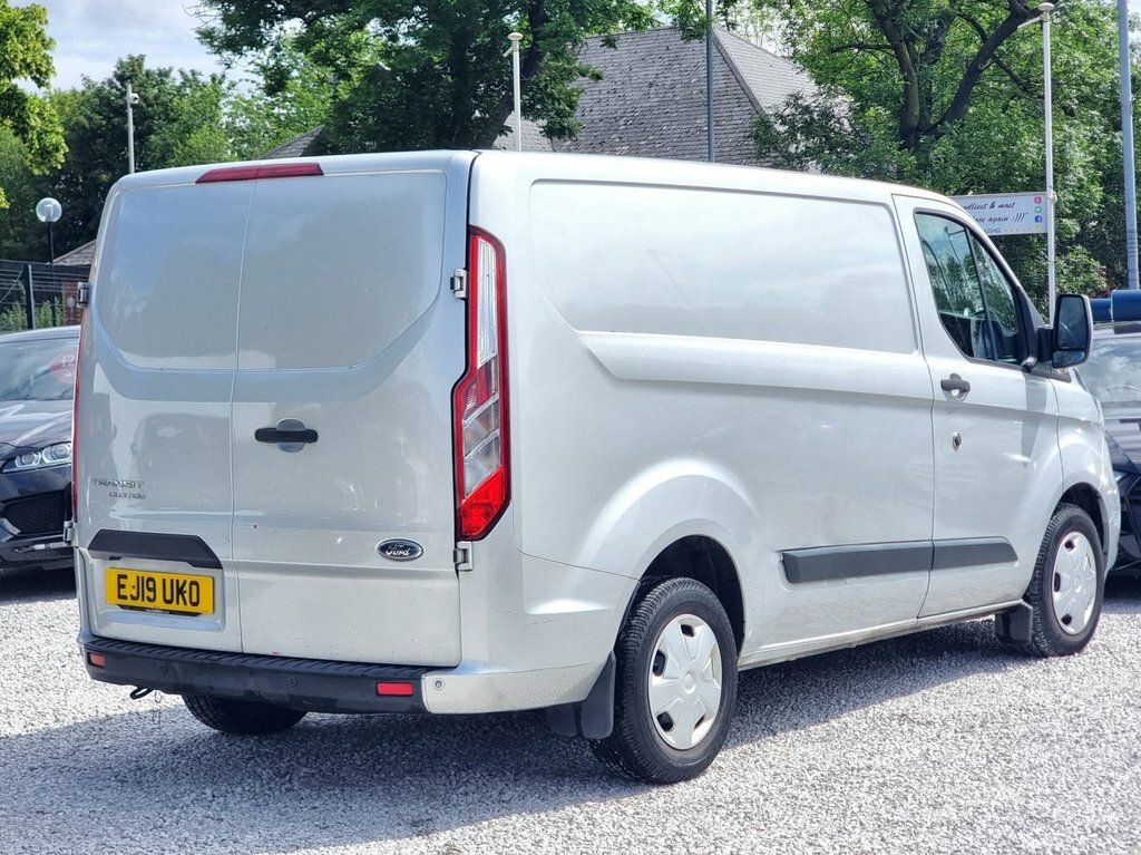 Ford Transit Custom 2L Trend EJ19UKO Silver #5