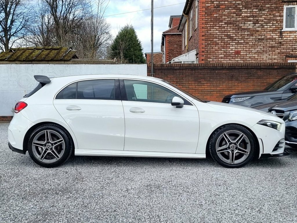 Mercedes-Benz A Class 1.3L Amg Line White #3
