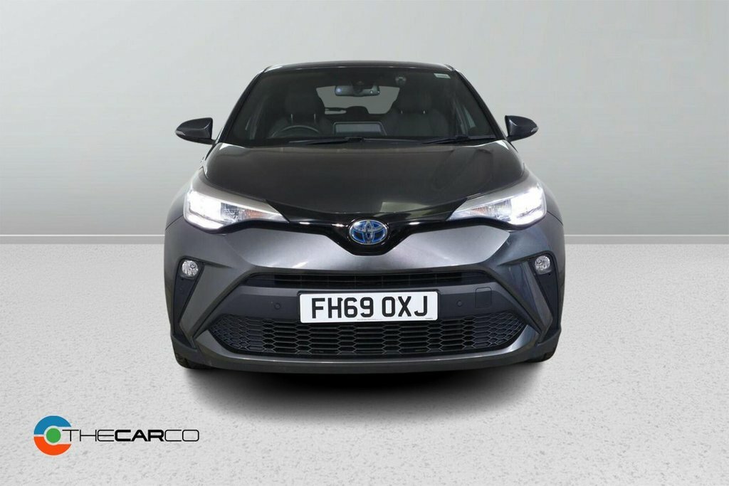 Toyota C-Hr 1.8L Design FH69OXJ Grey #3