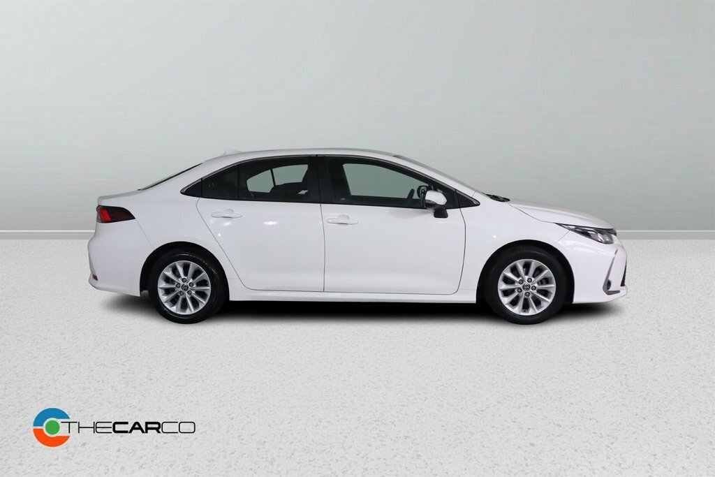 Toyota Corolla 1.8L Icon Tech LM22ETL White #6