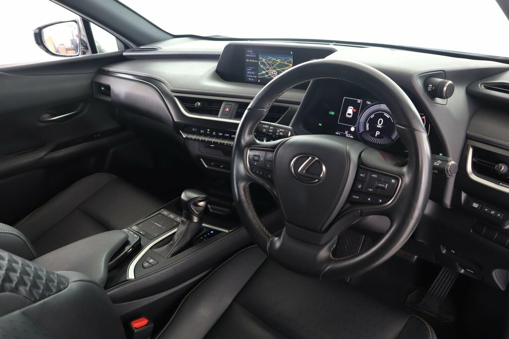 Lexus UX Suv EK71OSE White #2