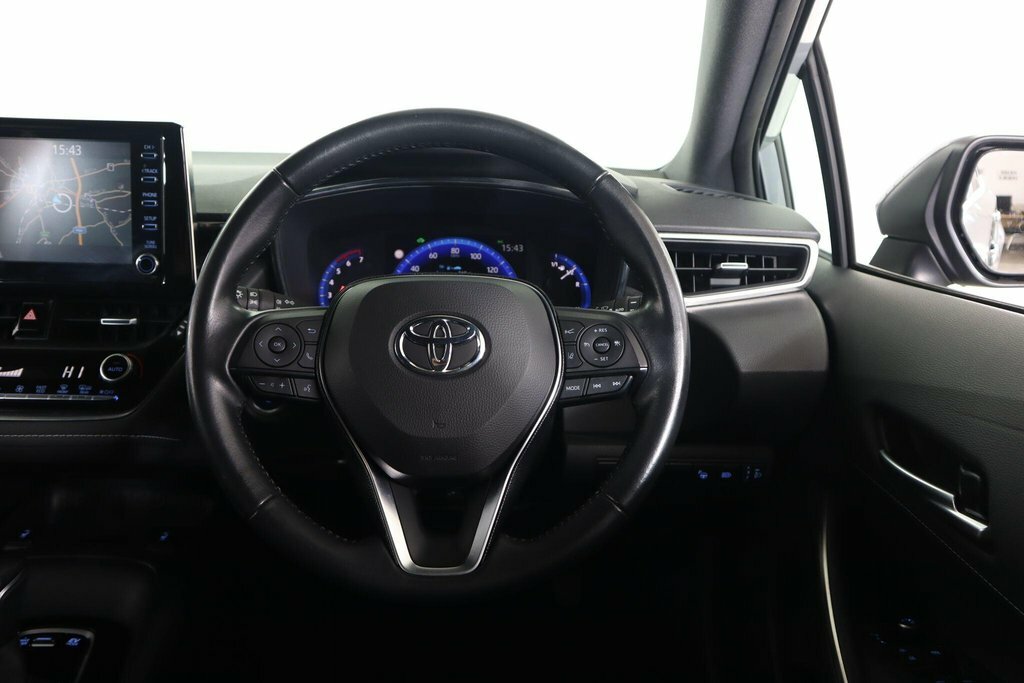 Toyota Corolla 1.8 Vvt-i Hybrid Excel Cvt Red #37
