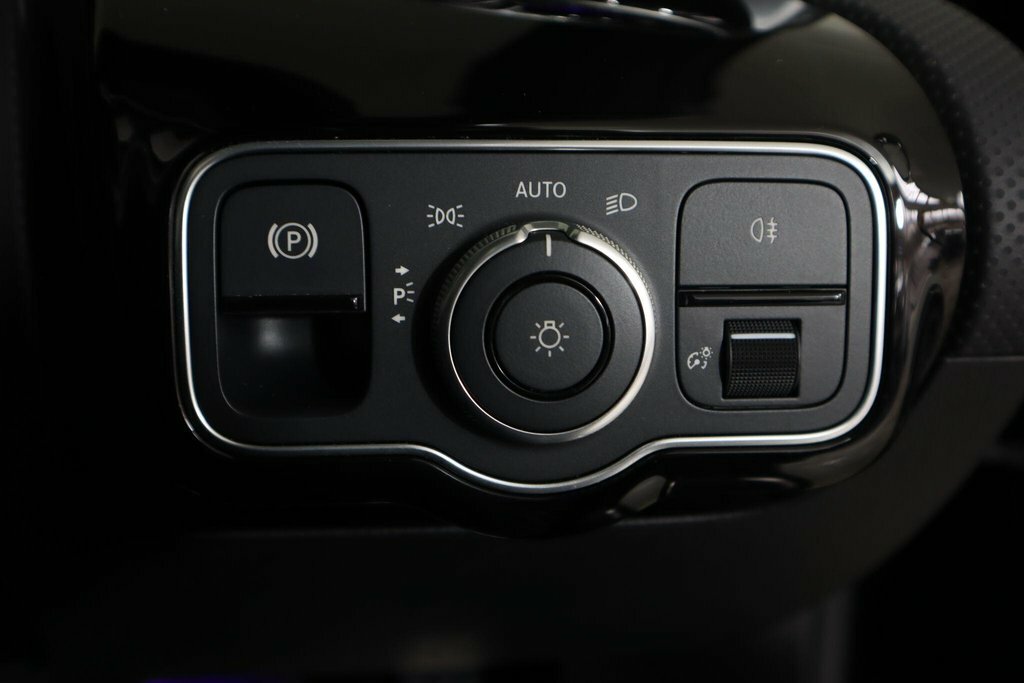 Mercedes-Benz A Class A 200 Amg Line Edition Hatchback Black #17