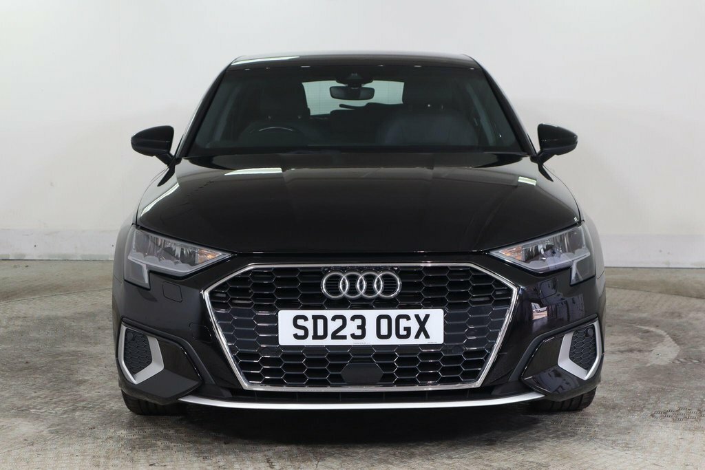 Audi A3 1.5L Sport Black #2