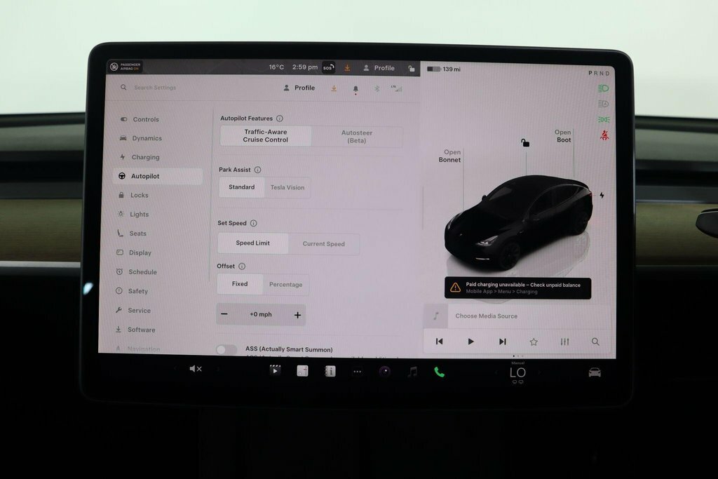 Tesla Model Y Long Range White #38