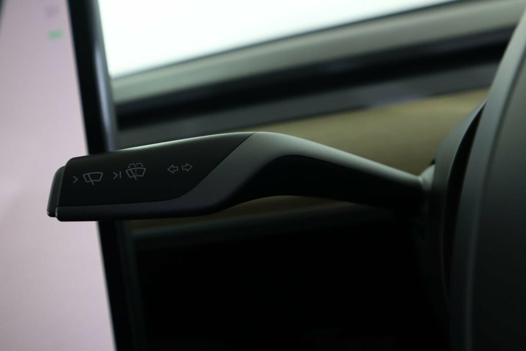 Tesla Model Y Long Range White #60