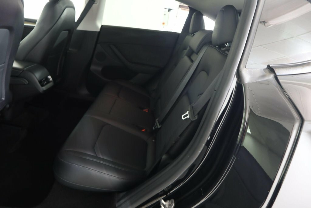 Tesla Model Y Long Range White #15
