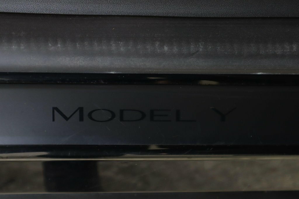 Tesla Model Y Long Range White #61