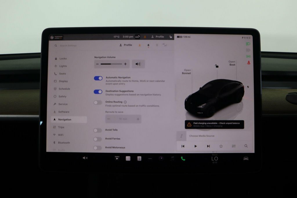 Tesla Model Y Long Range White #47