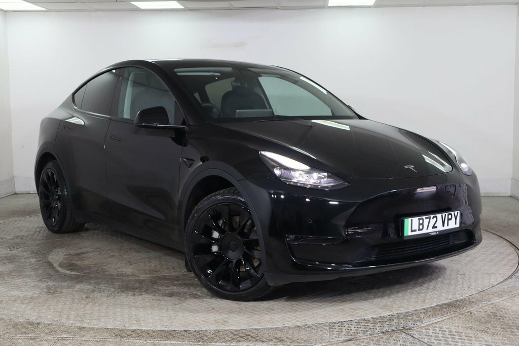 Tesla Model Y Suv Black