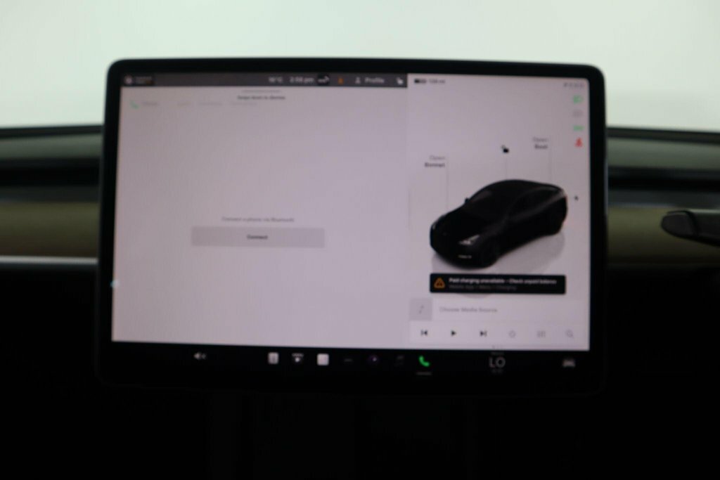 Tesla Model Y Long Range White #26
