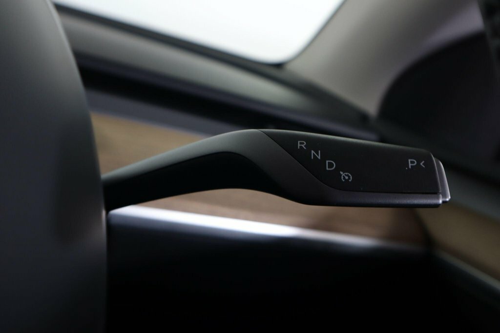Tesla Model Y Long Range White #16