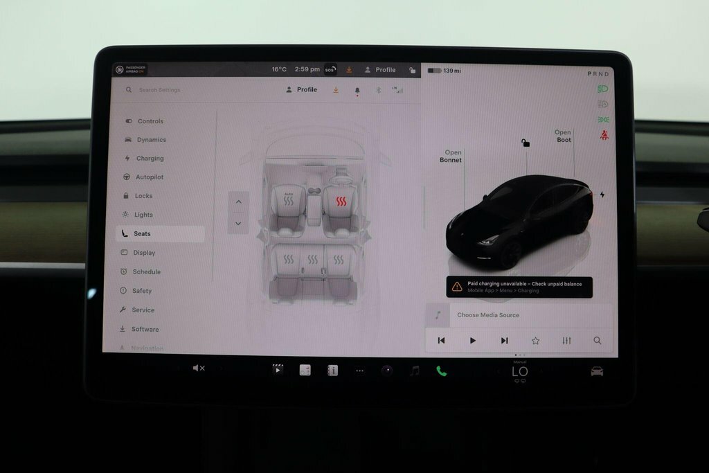 Tesla Model Y Long Range White #41