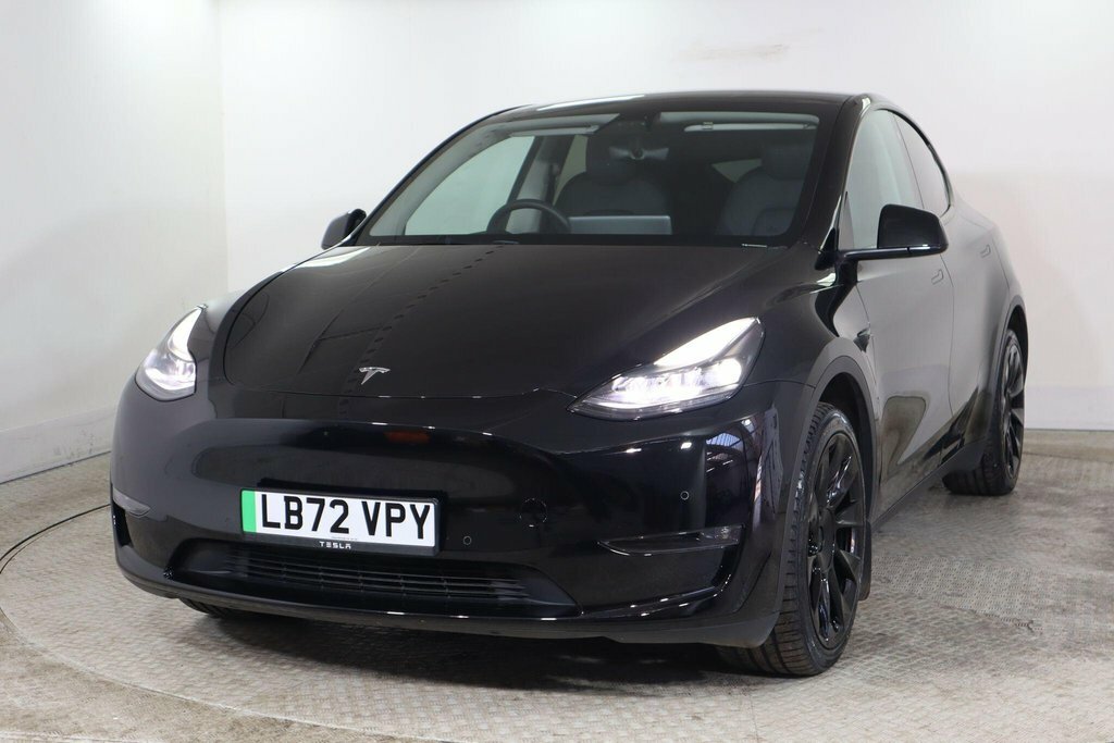 Tesla Model Y Suv Black #3