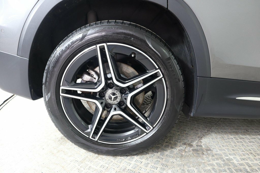 Mercedes-Benz GLB Class Glb200 Amg Line Executive Grey #26