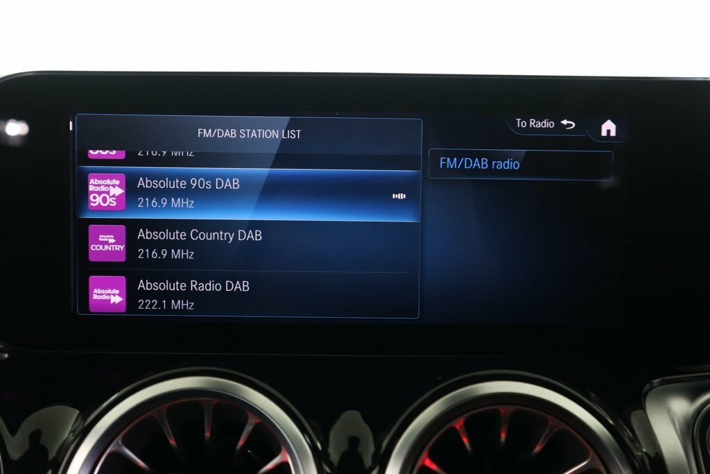 Mercedes-Benz GLB Class Glb200 Amg Line Executive Grey #35