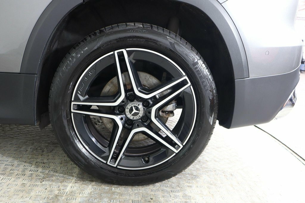 Mercedes-Benz GLB Class Glb200 Amg Line Executive Grey #27