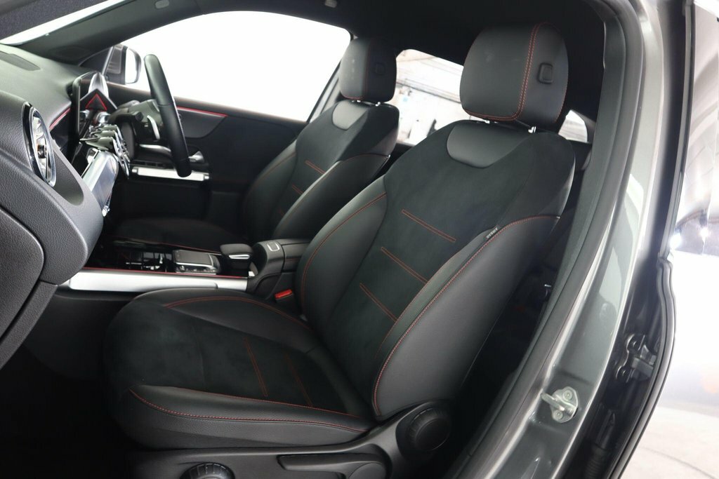 Mercedes-Benz GLB Class Glb200 Amg Line Executive Grey #52