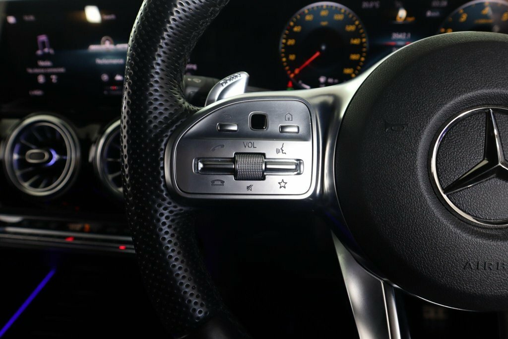 Mercedes-Benz GLA Class Suv Black #15