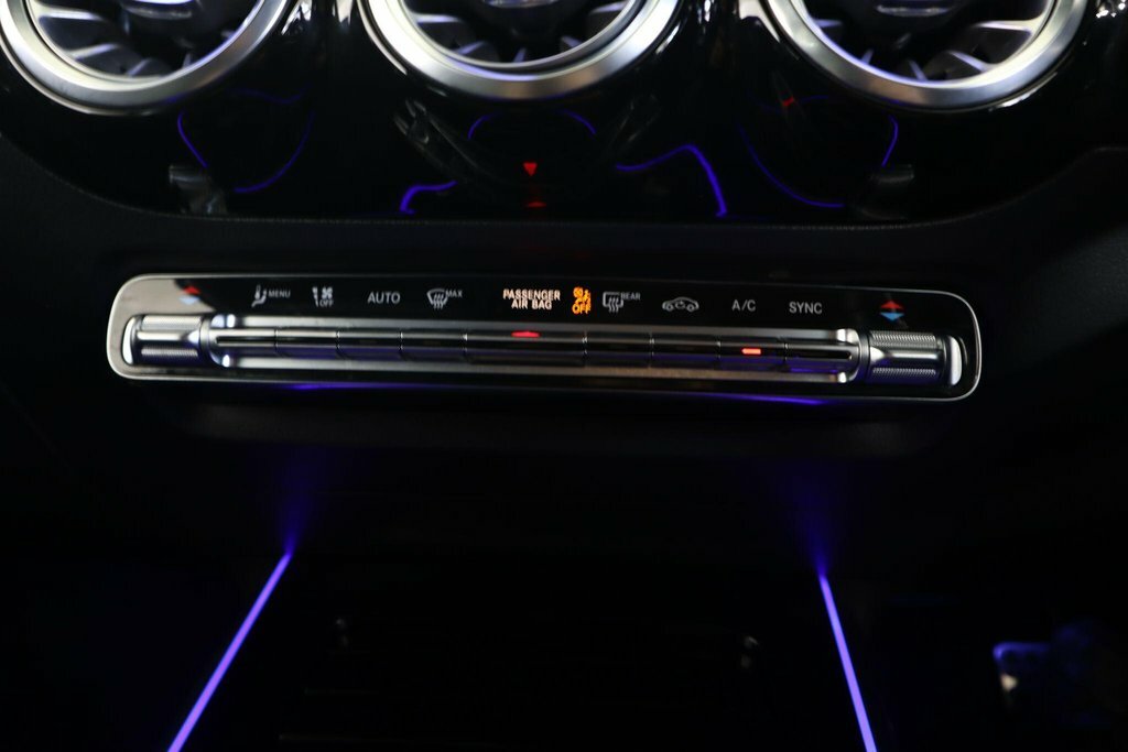 Mercedes-Benz GLA Class Suv Black #57