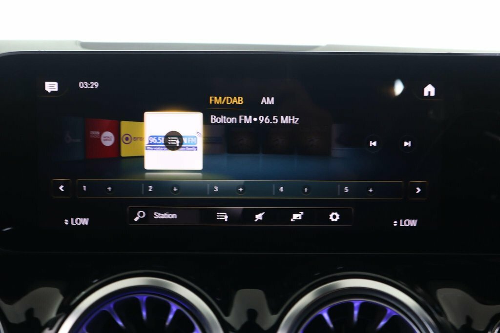 Mercedes-Benz GLA Class Suv Black #29