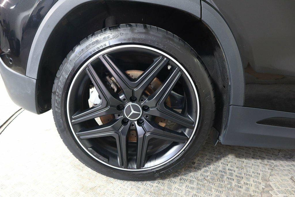 Mercedes-Benz GLA Class Suv Black #24