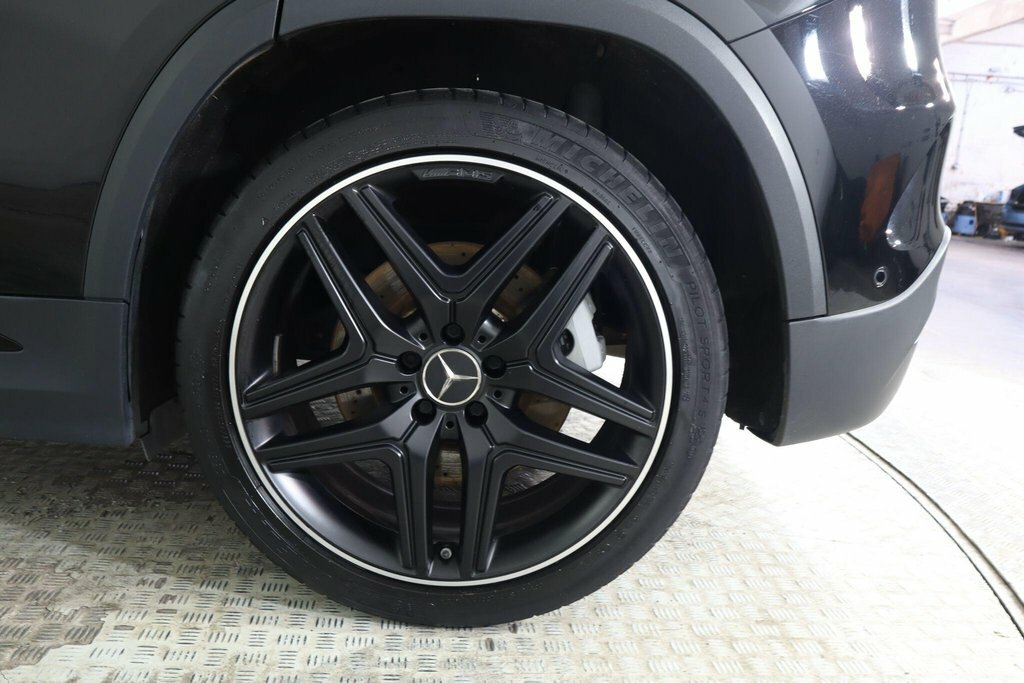 Mercedes-Benz GLA Class Suv Black #25