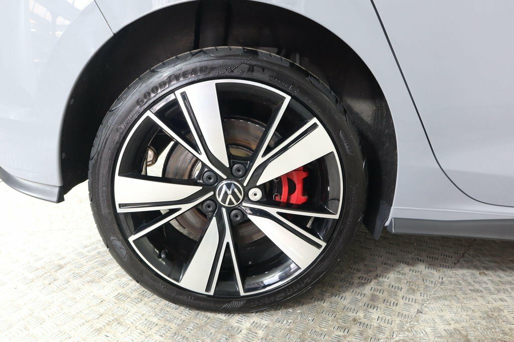 Volkswagen e-Golf Hatchback Black #29