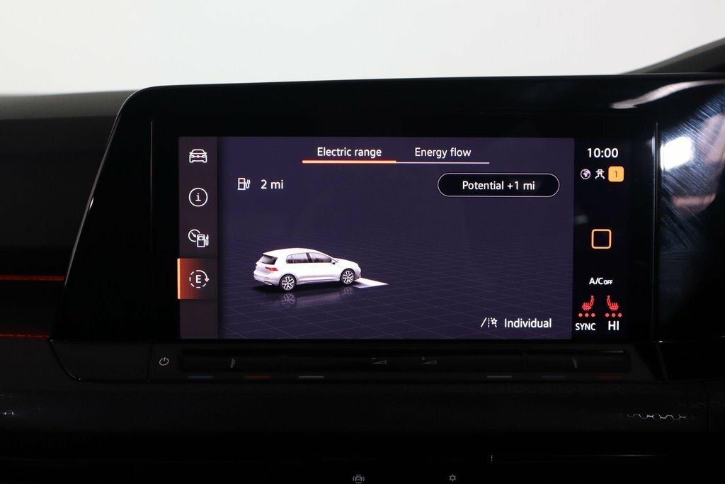 Volkswagen e-Golf Hatchback Black #43