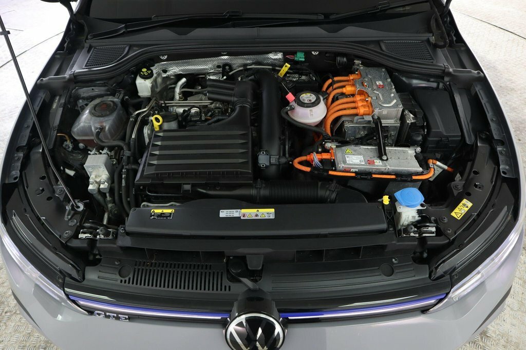 Volkswagen e-Golf Hatchback Black #27