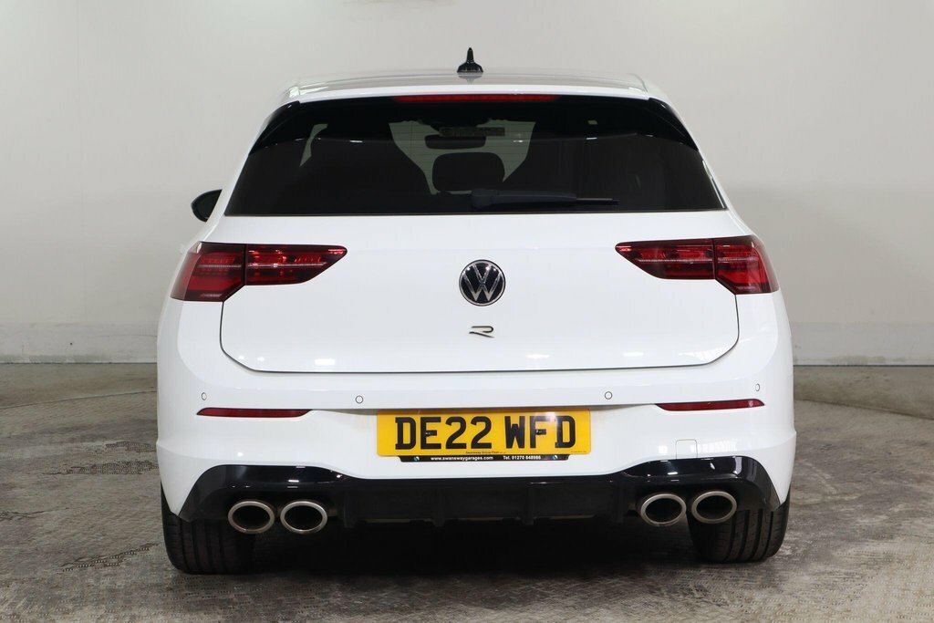 Volkswagen Golf 2L R White #6