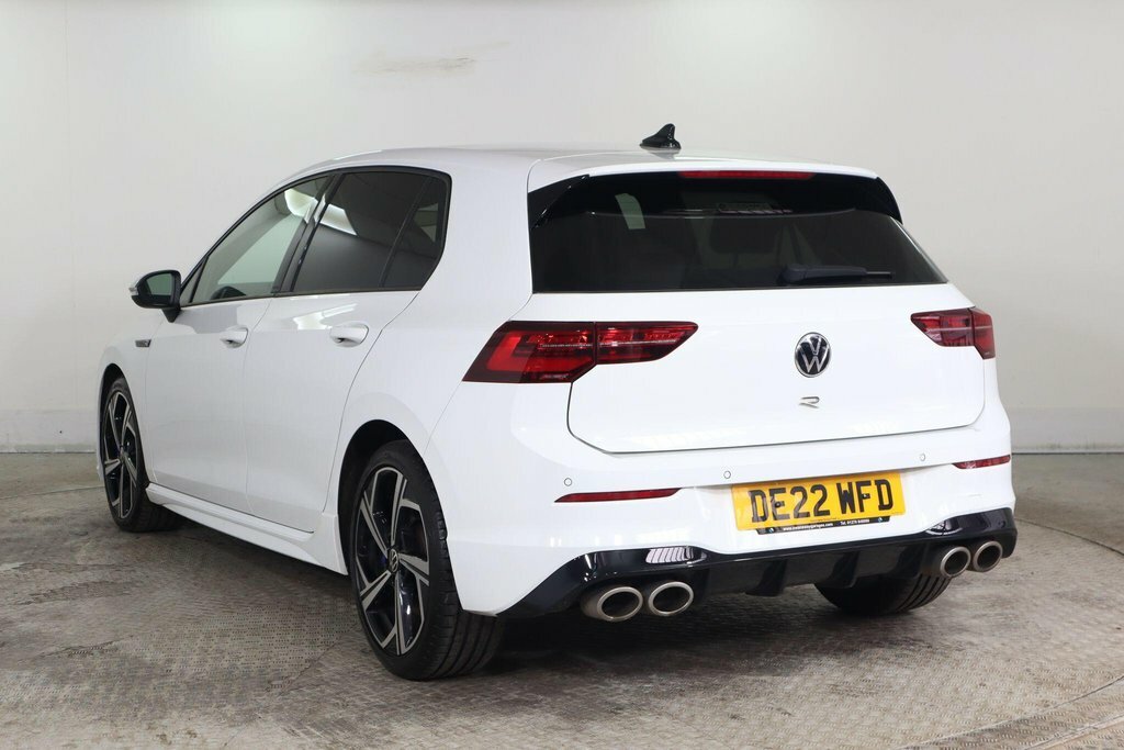 Volkswagen Golf 2L R White #4