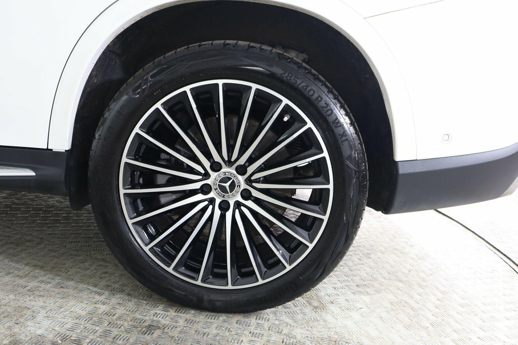 Mercedes-Benz GLC Class Amg Line Silver #33