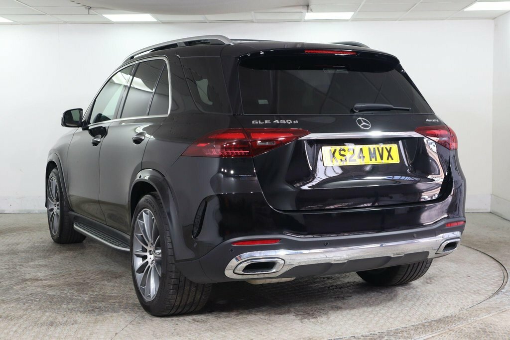 Mercedes-Benz GLE Class 3L Amg Line Black #4