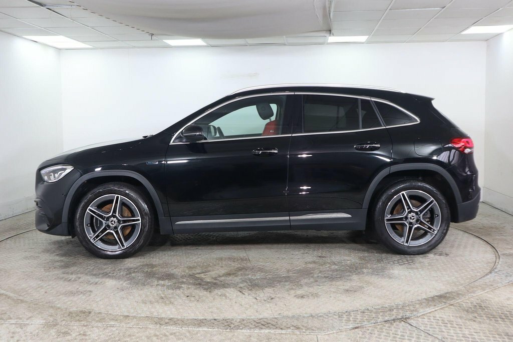 Mercedes-Benz GLA Class 1.3L Exclusive Edition Black #5
