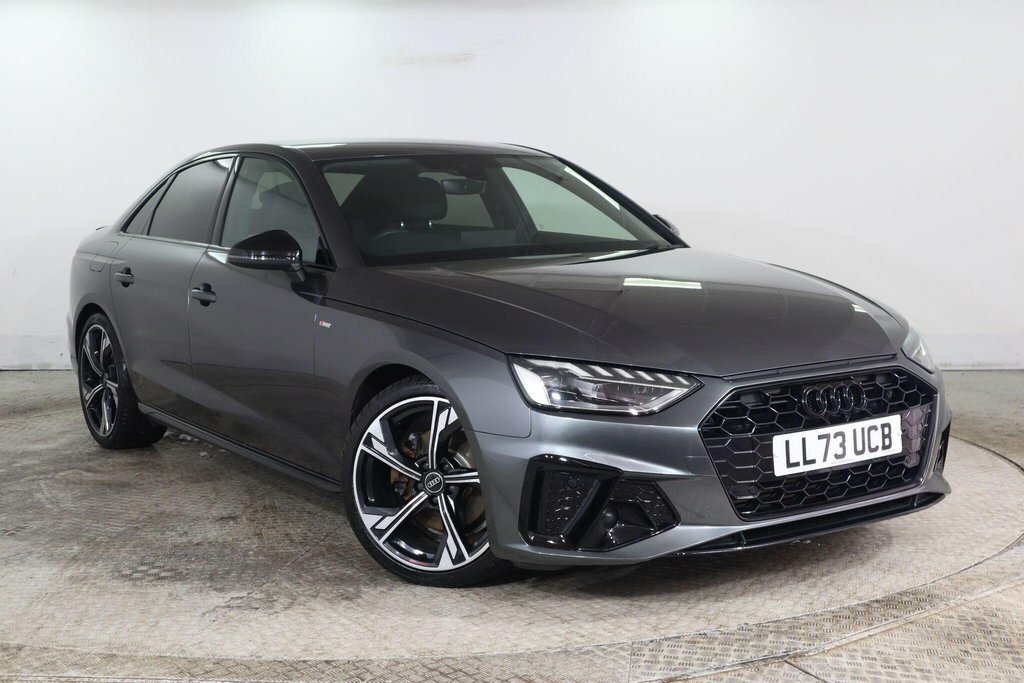 Audi A4 2L Black Edition Grey