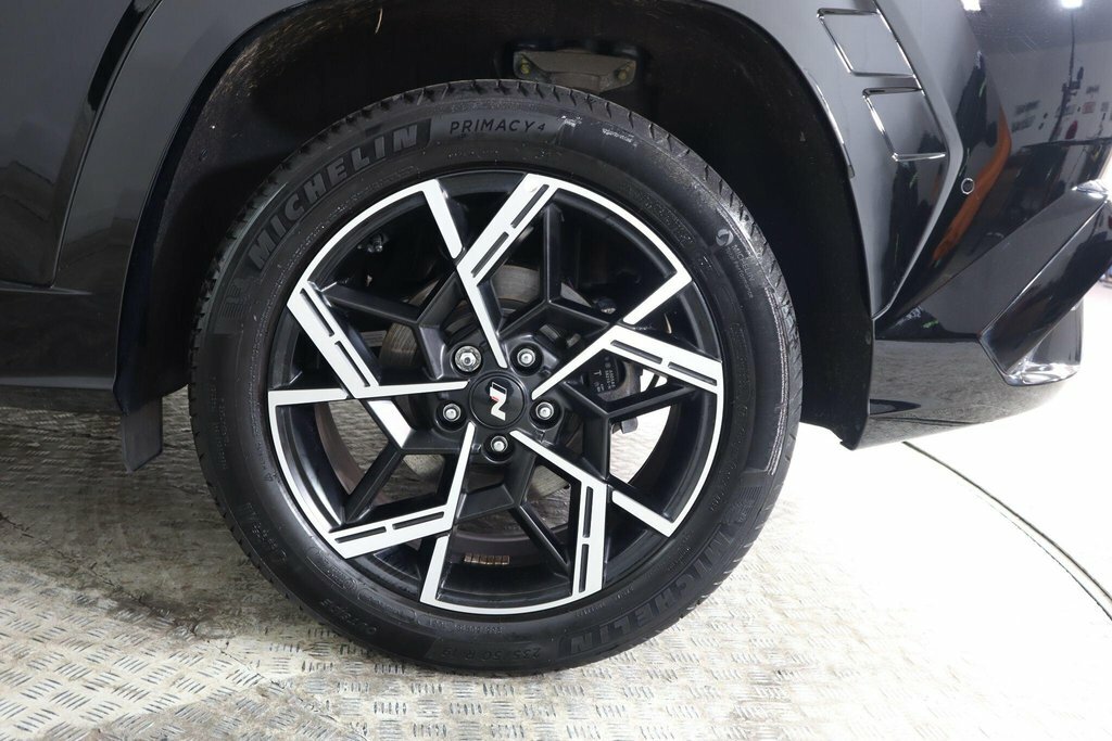 Hyundai Tucson Ultimate Grey #29